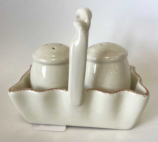 CERAMIC SALT AND PEPPER IN BASKET
