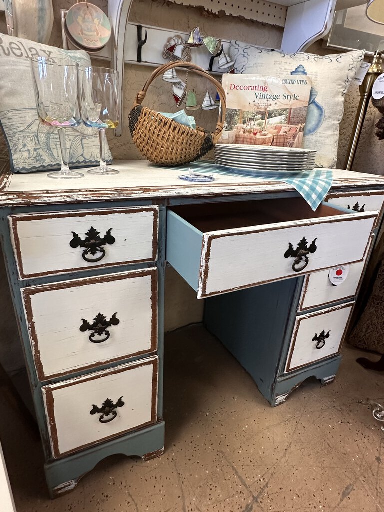 VINTAGE REFURBISHED SHABBY CHIC DESK