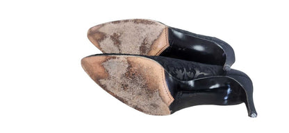 YVES ST LAURENT BLACK PUMP 9M