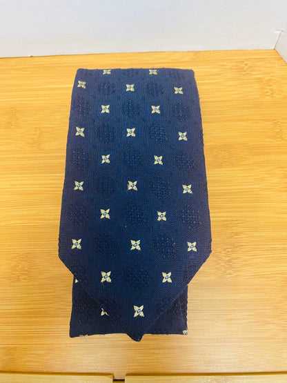 BERGDORF GOODMAN TIE