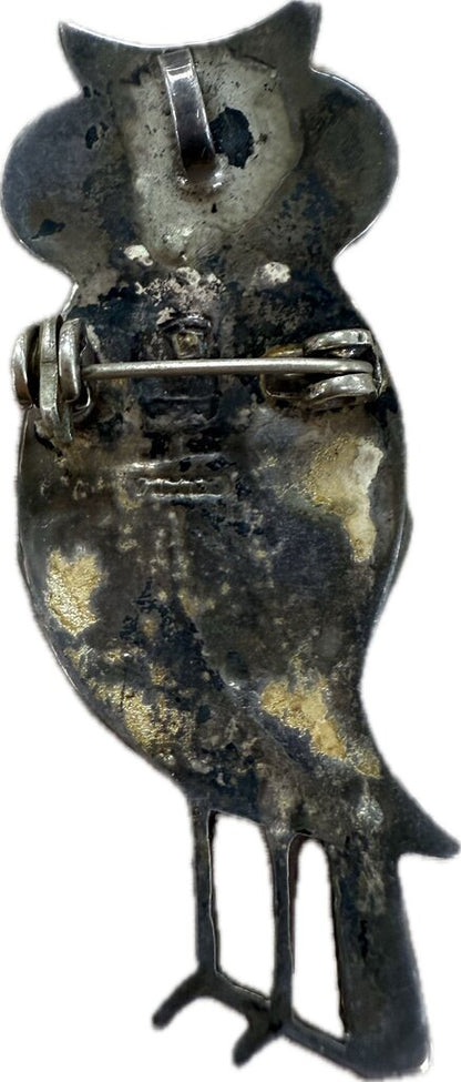 STERLING SILVER OWL BROOCH WITH GENUINE STONE