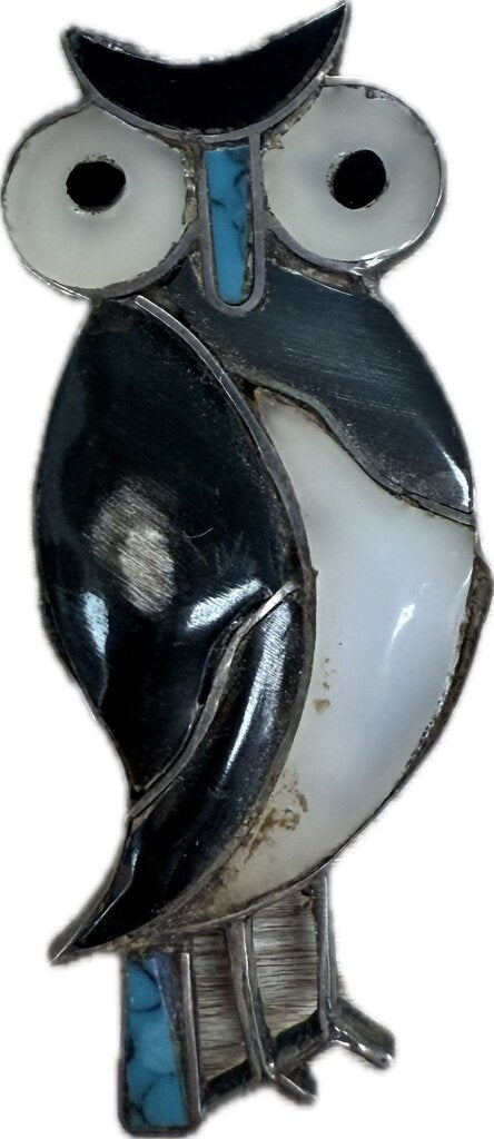 STERLING SILVER OWL BROOCH WITH GENUINE STONE