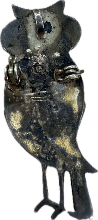 STERLING SILVER OWL BROOCH WITH GENUINE STONE