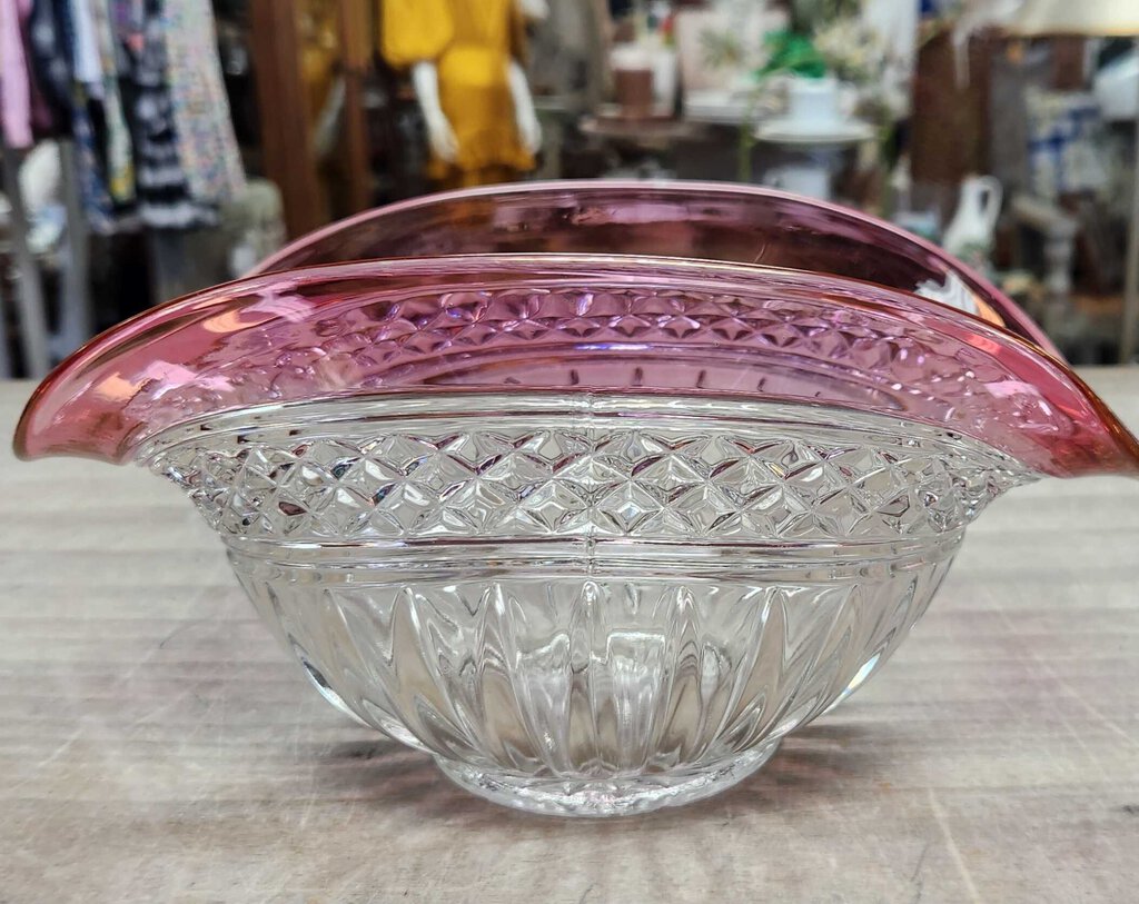 PINK GLASS CANDY DISH