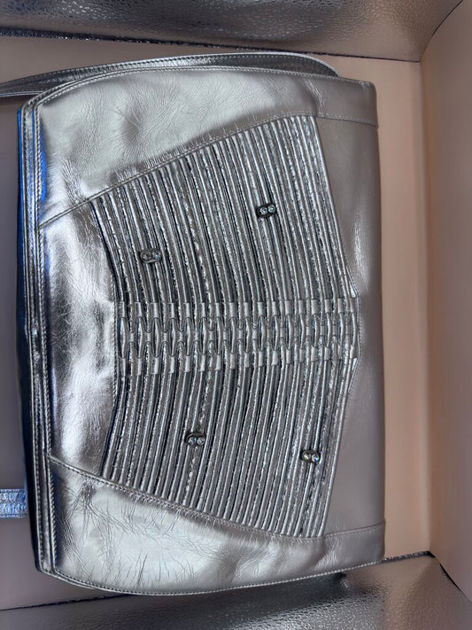 VINTAGE BELTRAMI SILVER PURSE