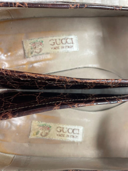 VINTAGE GUCCI CROC SKIN LOAFERS SIZE: 37