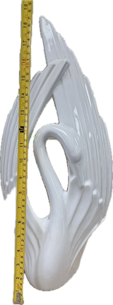 VINTAGE MCM HEAGAR SWAN SCULPTURE
