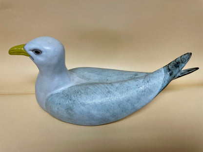 VINTAGE SEAGULL CERAMIC FIGURE