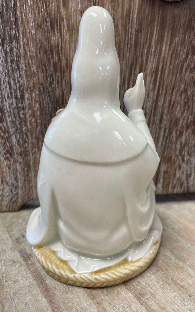 GUANYIN KWAN YIN FIGURE