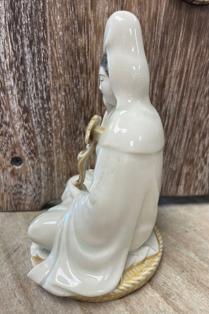 GUANYIN KWAN YIN FIGURE