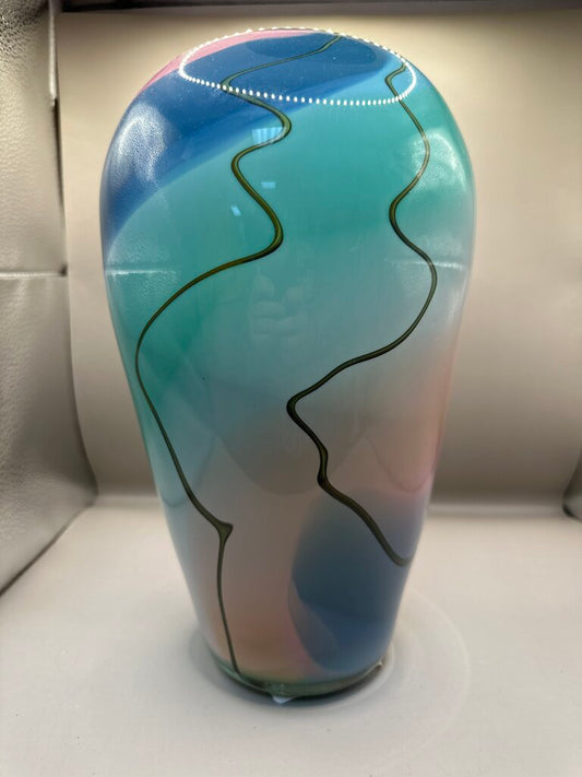 SIGNED BRUCE FREUND VASE