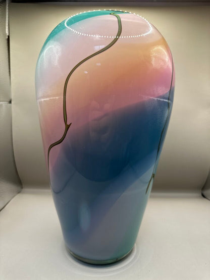 SIGNED BRUCE FREUND VASE
