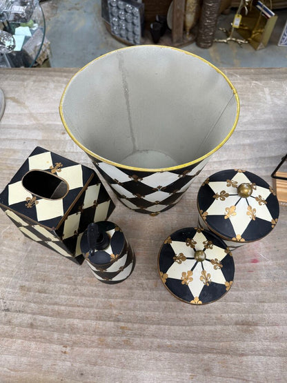 METAL FLEUR DE LIS HARLEQUIN BATHROOM SET