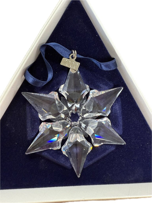 SWAROVSKI CHRISTMAS 2000 SNOWFLAKE ORNAMENT