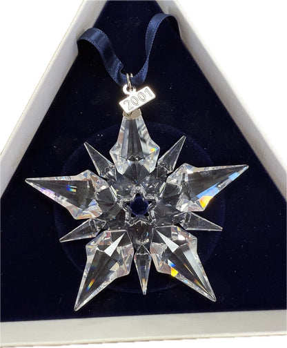 SWAROVSKI CHRISTMAS 2001 SNOWFLAKE ORNAMENT