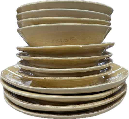 RARE CERAMICHE UMBRE BY TIRIDUZZI YELLOW CERAMIC DISHES SET OF 12