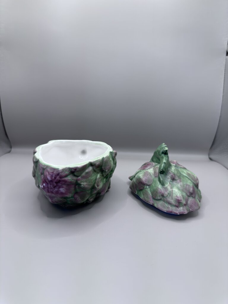 ARTICHOKE LIDDED DISH