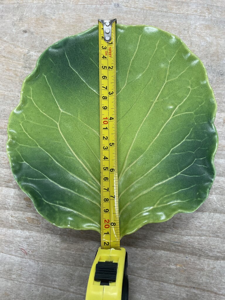 PATRICIA GARRETT CABBAGE LEAF PLATE