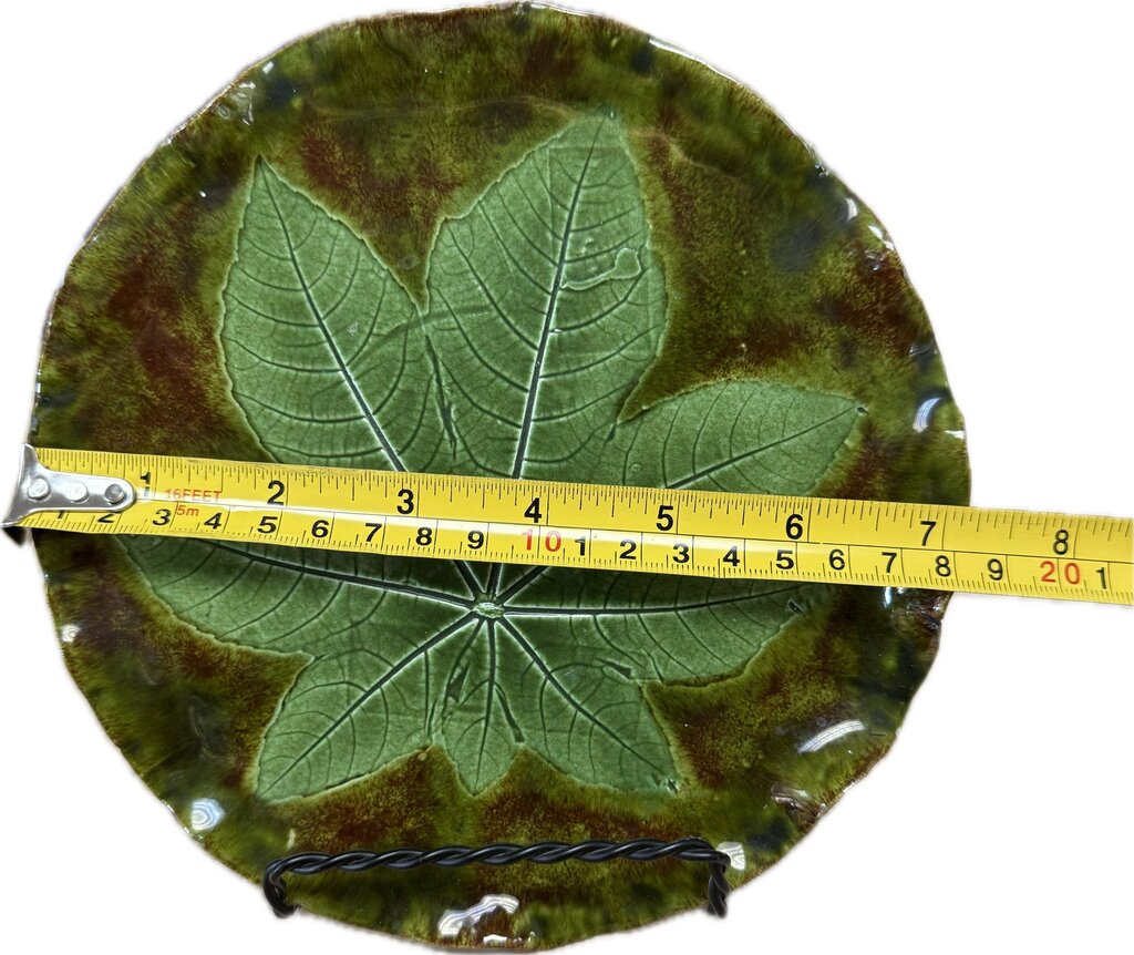 PAT YOUNG LEAF PLATE