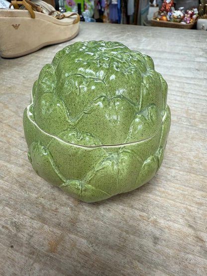 B EIGEN ARTICHOKE LIDDED DISH
