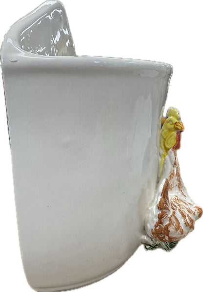 HEN AND ROOSTER CERAMIC WALL POCKET 8.5X7.5X3.5