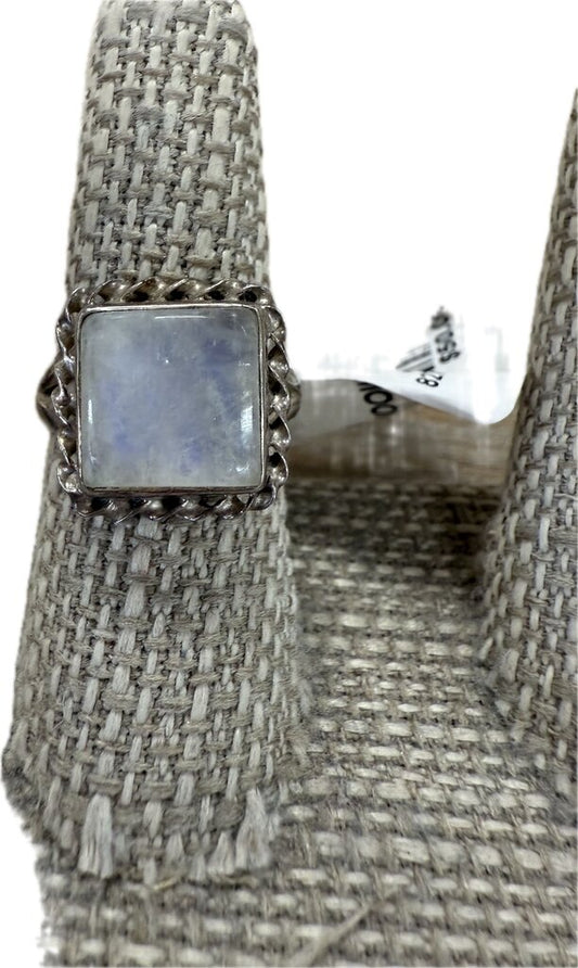 MOONSTONE 925 RING SIZE 8