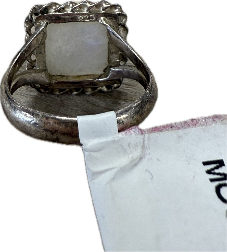 MOONSTONE 925 RING SIZE 8