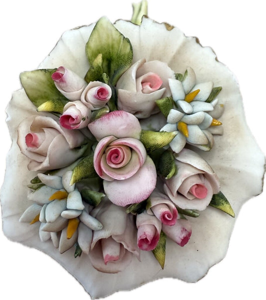 COLLEZIONE GALILEO PORCELAIN FLOWER BOUQUET AS IS