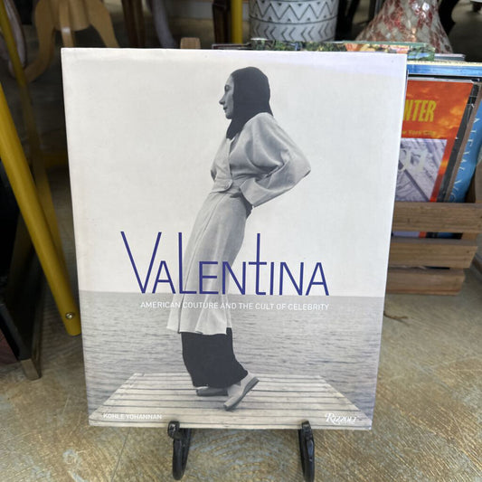 VALENTINA BOOK