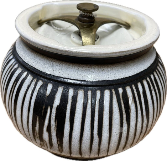 VINTAGE STONEWARE HUMIDOR