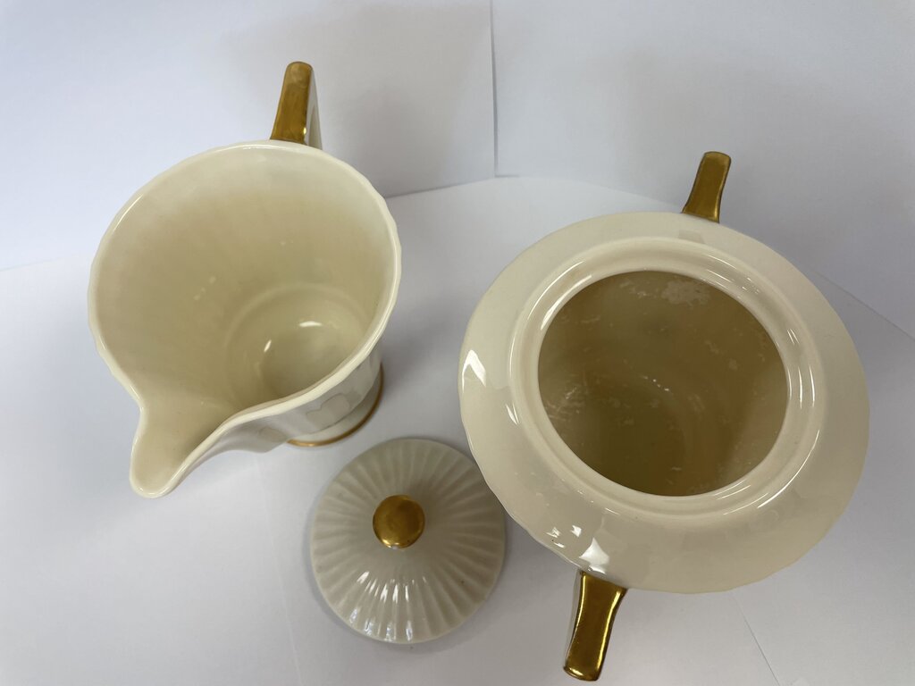 LENOX CRETAN CREAM AND SUGAR SET