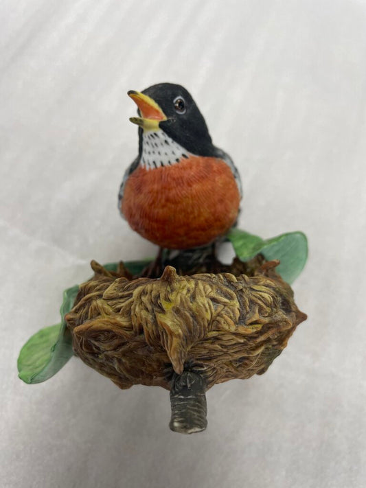 LENOX ROBIN FIGURE