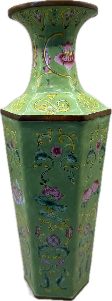 CHINESE HEXAGONE ENAMEL VASE