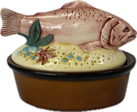 VINTAGE SIGMA CASSEROLE DISH WITH FISH LID 8 OZ