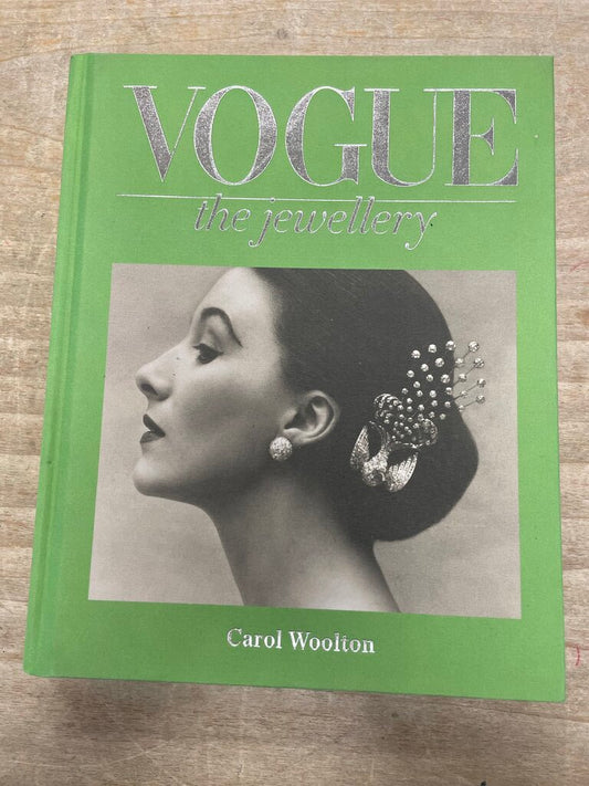VOGUE THE JEWELLERY BOOK