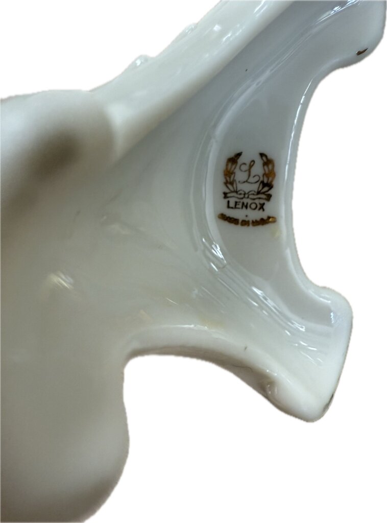 LENOX 7.5 INCH VASE