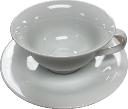 POTTERY BARN WHITE PORCELAIN COFFEE CUP SET OF 4