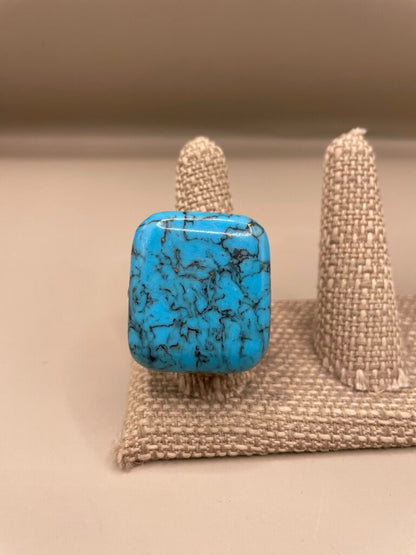 LARGE STERLING NATIVE AMERICAN TURQUOISE RING