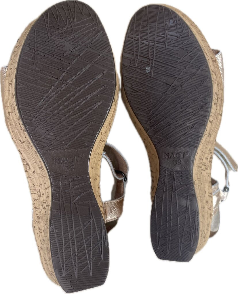 NAOT FOOTWEAR WOMEN'S PIER WEDGE SOFT ROSE GOLD