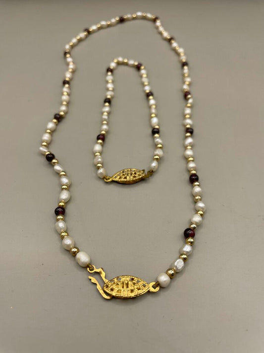PEARL AND WINE COLORED BEADED NECKLACE AND BRACELET SET