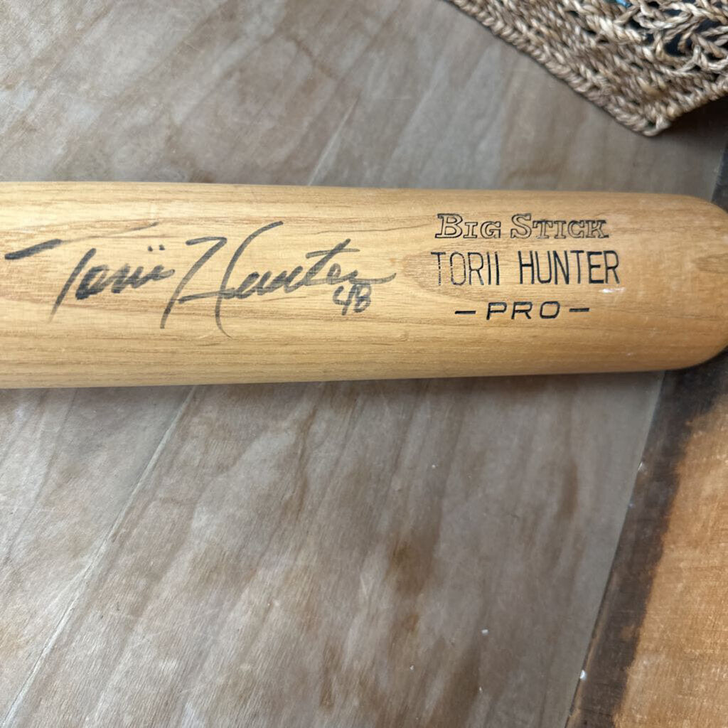 TORII HUNTER SIGNED BAT