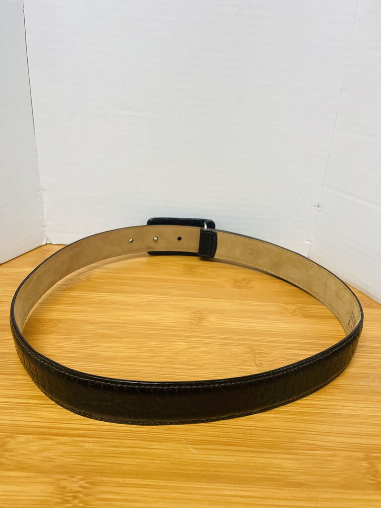 NORMA KAMALI CALFSKIN BELT 33 INCH LONG