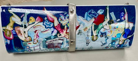 MAGAZINE CLUTCH WITH STRAP