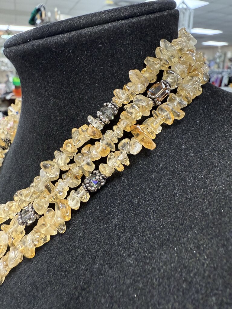 925 CITRINE NECKLACE WITH STONE FLOWER PENDANT