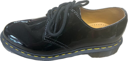 PATENT LEATHER OXFORD DR MARTENS SIZE 8