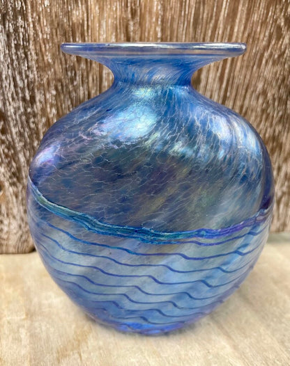 HANDMADE ROBERT HELD GLASS BLUE SWIRL OVAL VASE
