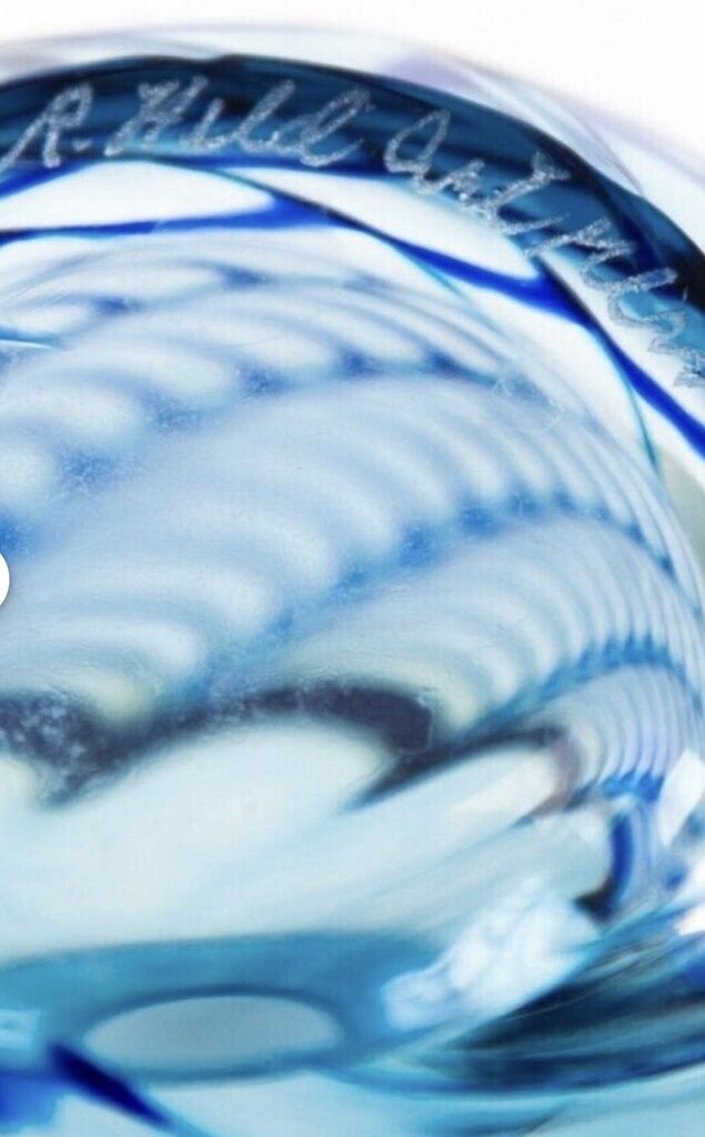 HANDMADE ROBERT HELD GLASS BLUE SWIRL OVAL VASE