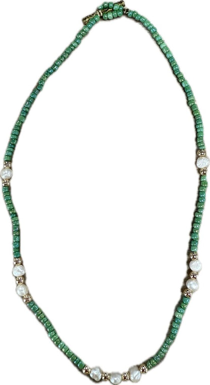 GREEN BEAD AND FRESHWATER PEARL NECKLACE