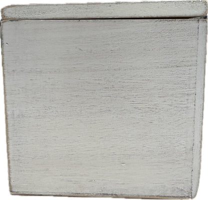 SAND AND SHELL BOX WITH LID