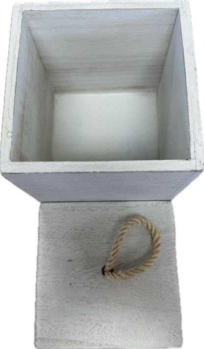 SAND AND SHELL BOX WITH LID
